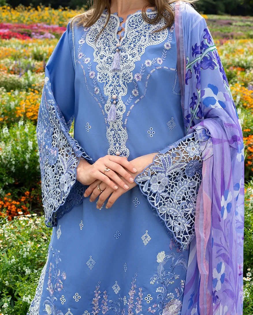 AZURE BLOOM - SKU: HUNSS26015AXS