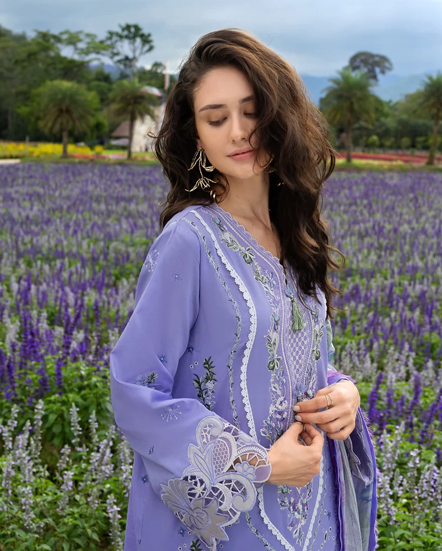 DAISY REVERIE - SKU: HUNSS26018AXS
