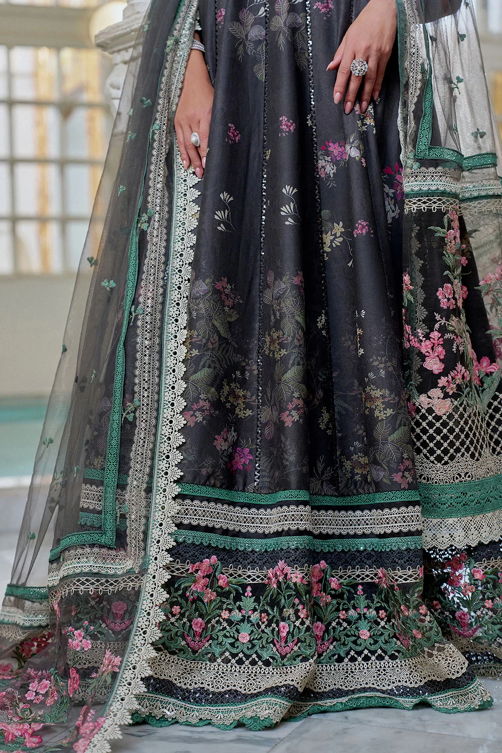 DESIGN 10A LUXURY LAWN EID EDITION 2026 - LEE26-10A