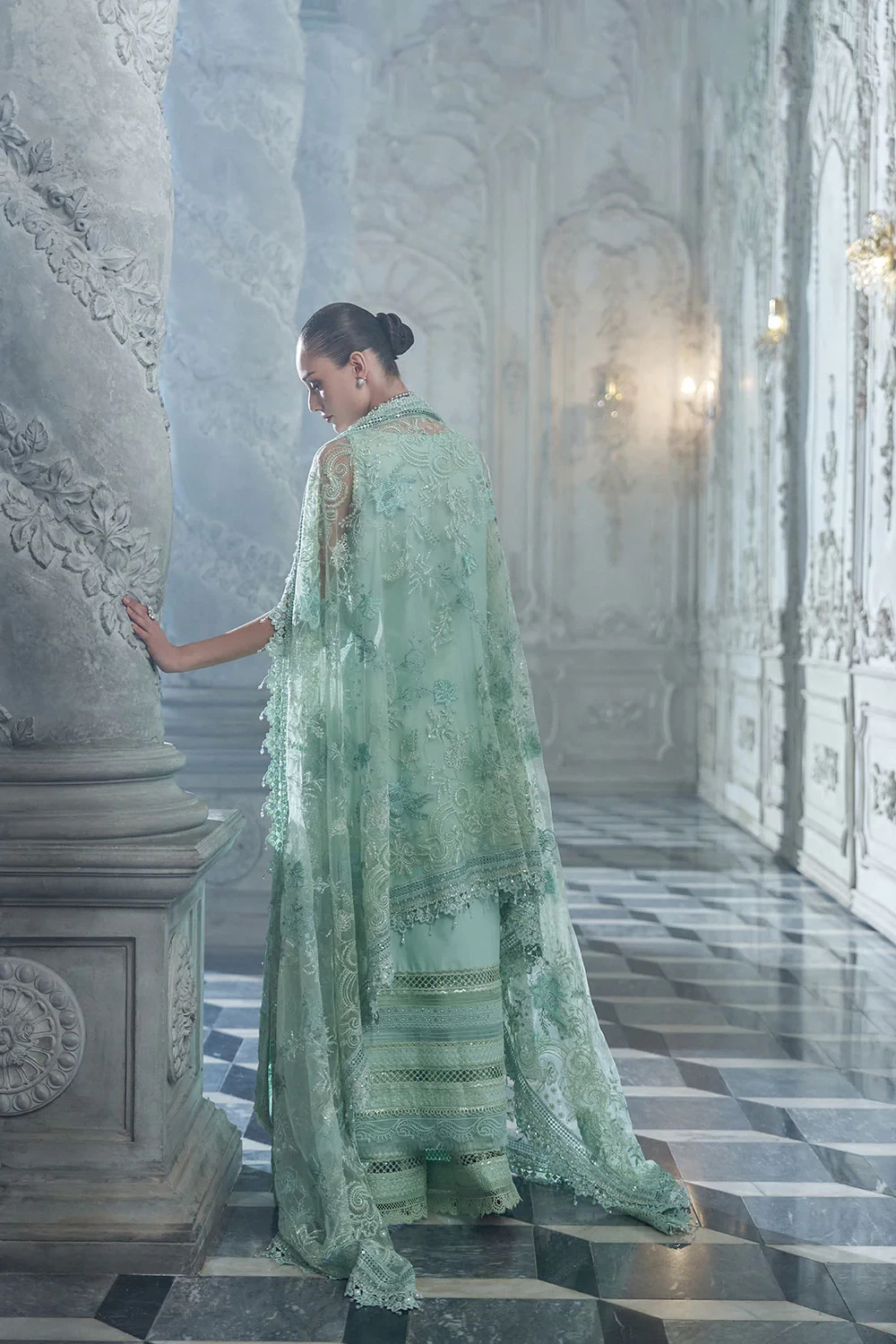 DESIGN 4B LUXURY LAWN EID EDITION 2026 - LEE26-4B