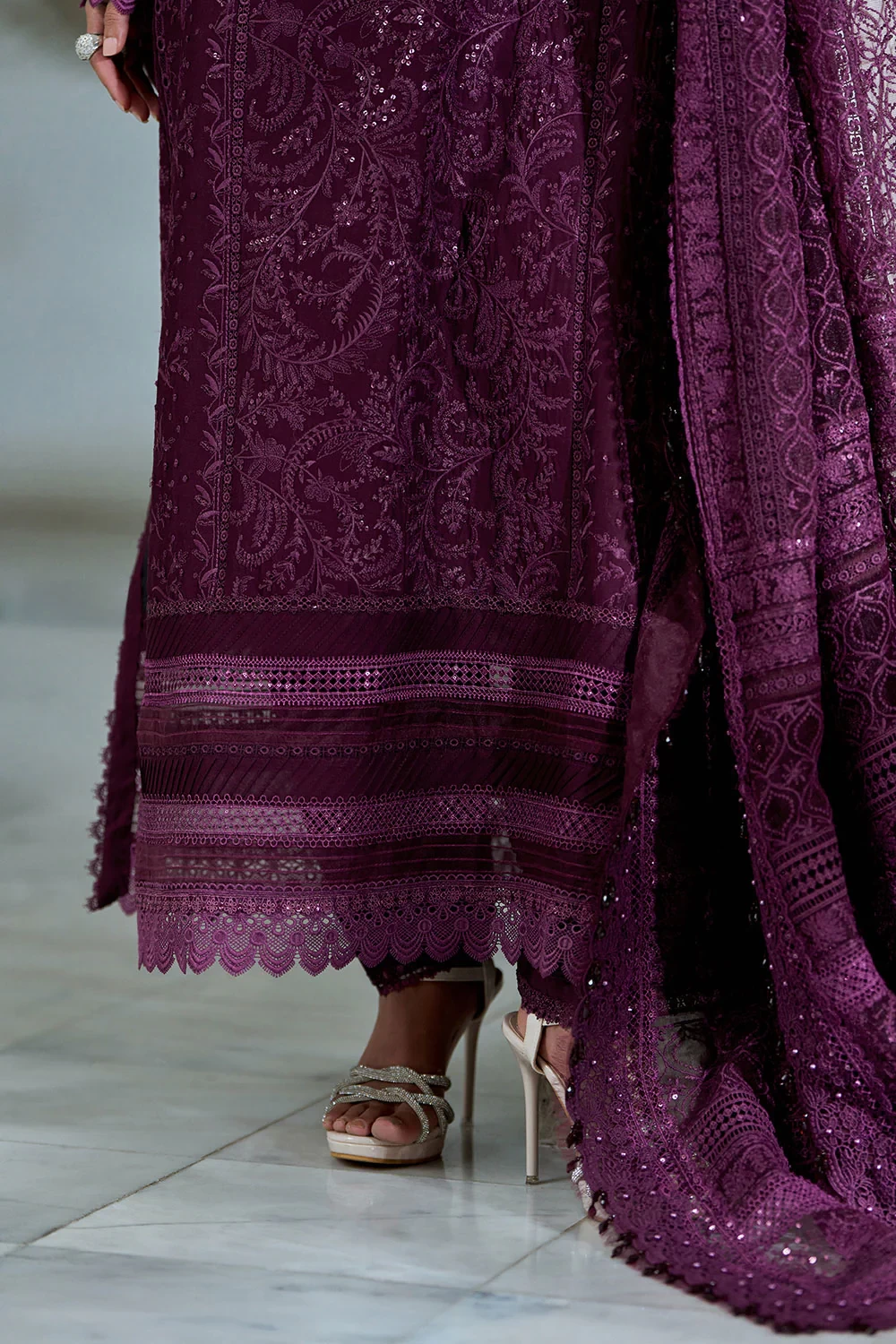DESIGN 3B LUXURY LAWN EID EDITION 2026 - LEE26-3B