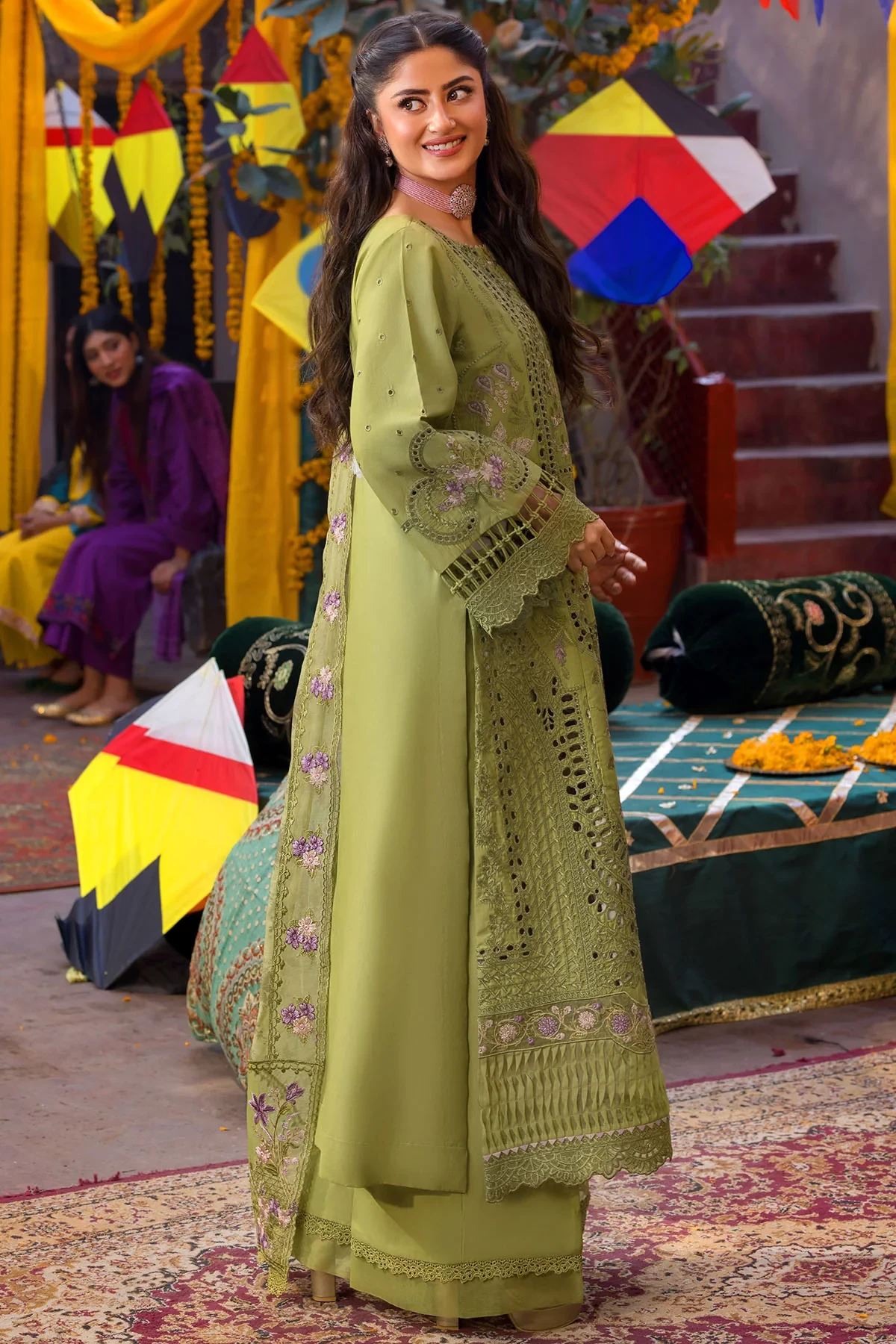 5932-NISA EMBROIDERED LAWN UNSTITCHED MWU05932-999-NISA