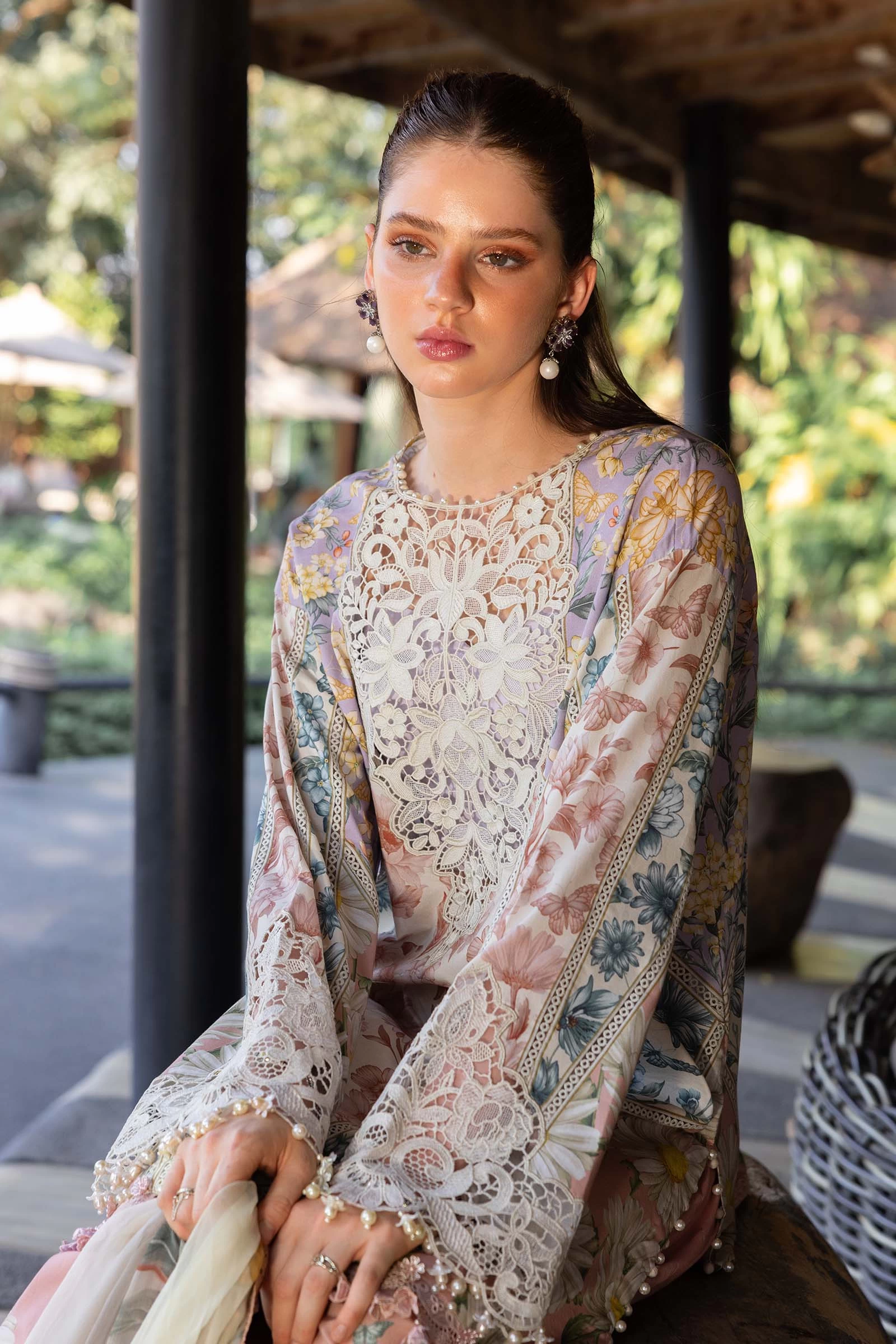 3 Piece Embroidered Lawn Suit - MPT-2910-B
