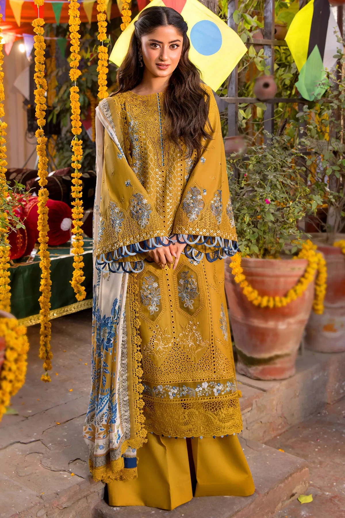 5937-ARABELLA EMBROIDERED LAWN MWU05937-999-ARABELLA