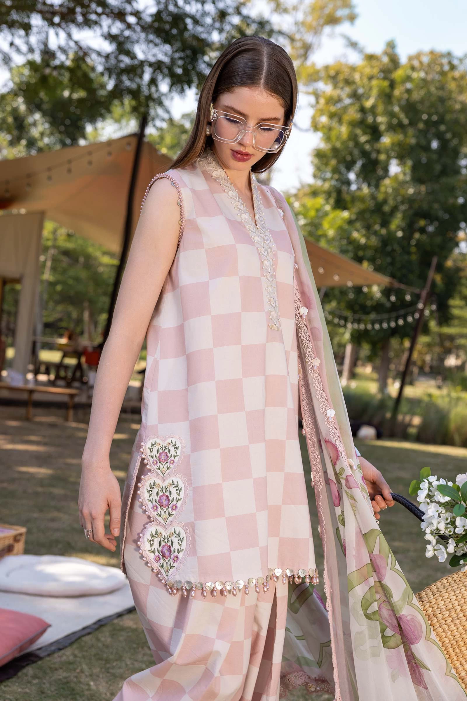 3 Piece Embroidered Lawn Suit - MPT-2906-A