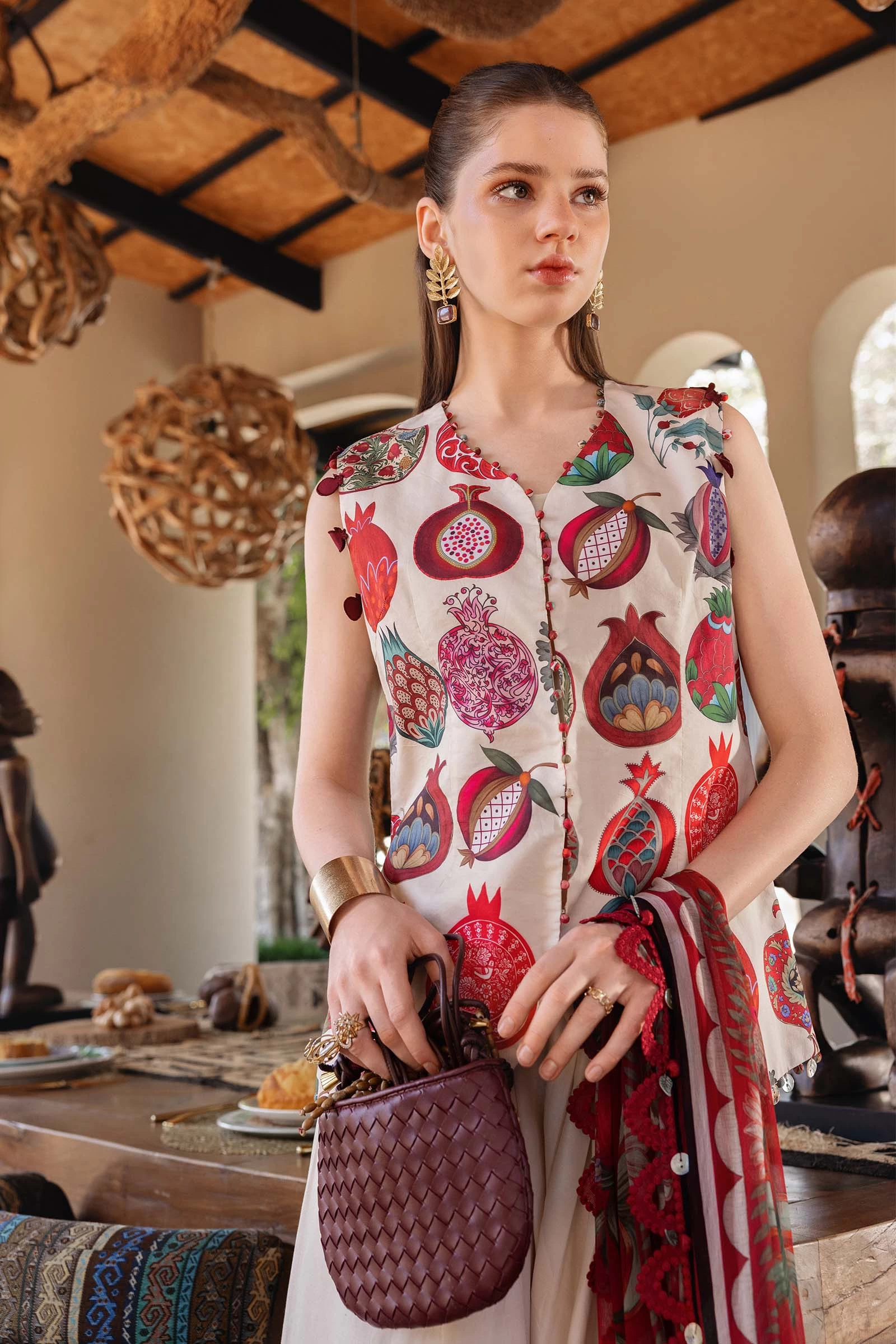 3 Piece Embroidered Lawn Suit - MPT-2903-A