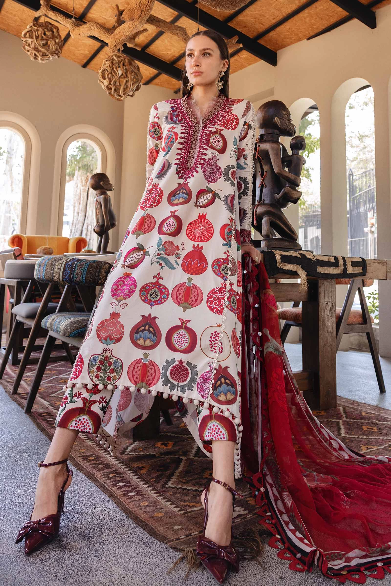 3 Piece Embroidered Lawn Suit - MPT-2903-A