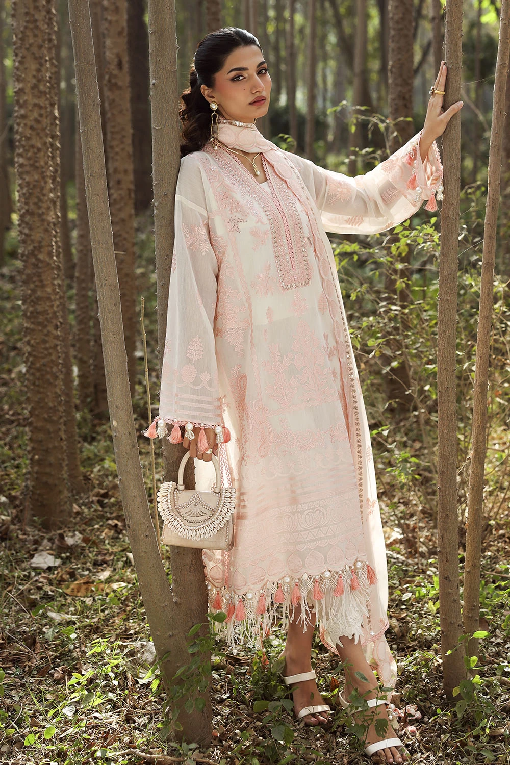 3 Piece Embroidered Paper Cotton Suit with Embroidered Chiffon Dupatta LE-62002 