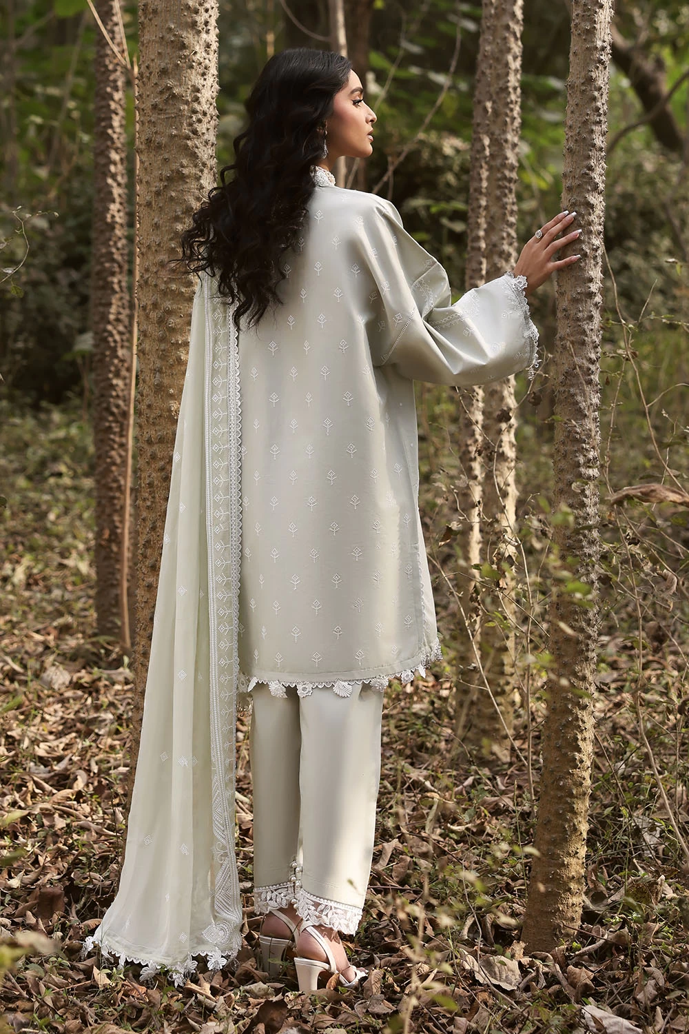 3 Piece Embroidered Lawn Suit with Embroidered Chiffon Dupatta KD-62004 - W-FB-L