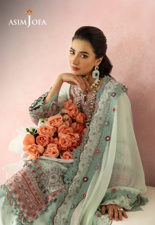 Embroidered Lawn 3 Pcs - SKU: AJULW-08-UNS