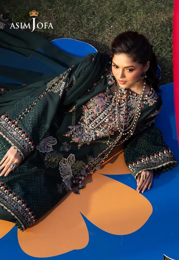Embroidered Lawn 3 Pcs - SKU: AJULW-06-UNS