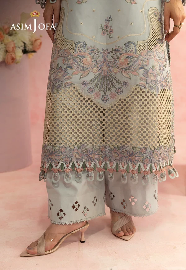Embroidered Lawn 3 Pcs - SKU: AJULW-01-UNS