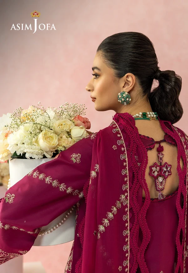 Embroidered Lawn 3 Pcs - SKU: AJULW-02-UNS