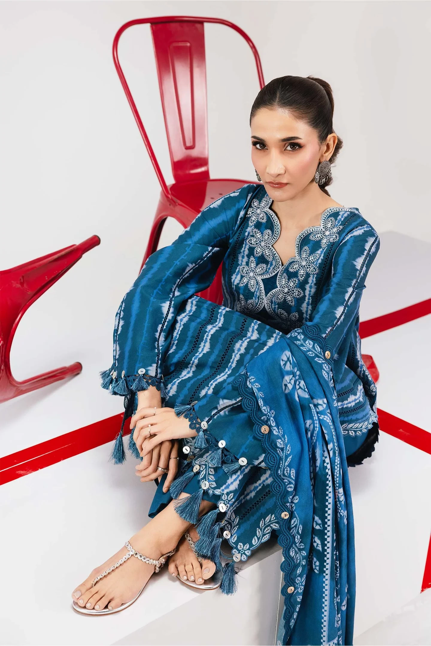 3 Pc Embroidered Lawn Suit - #MB-CUSV13-14B