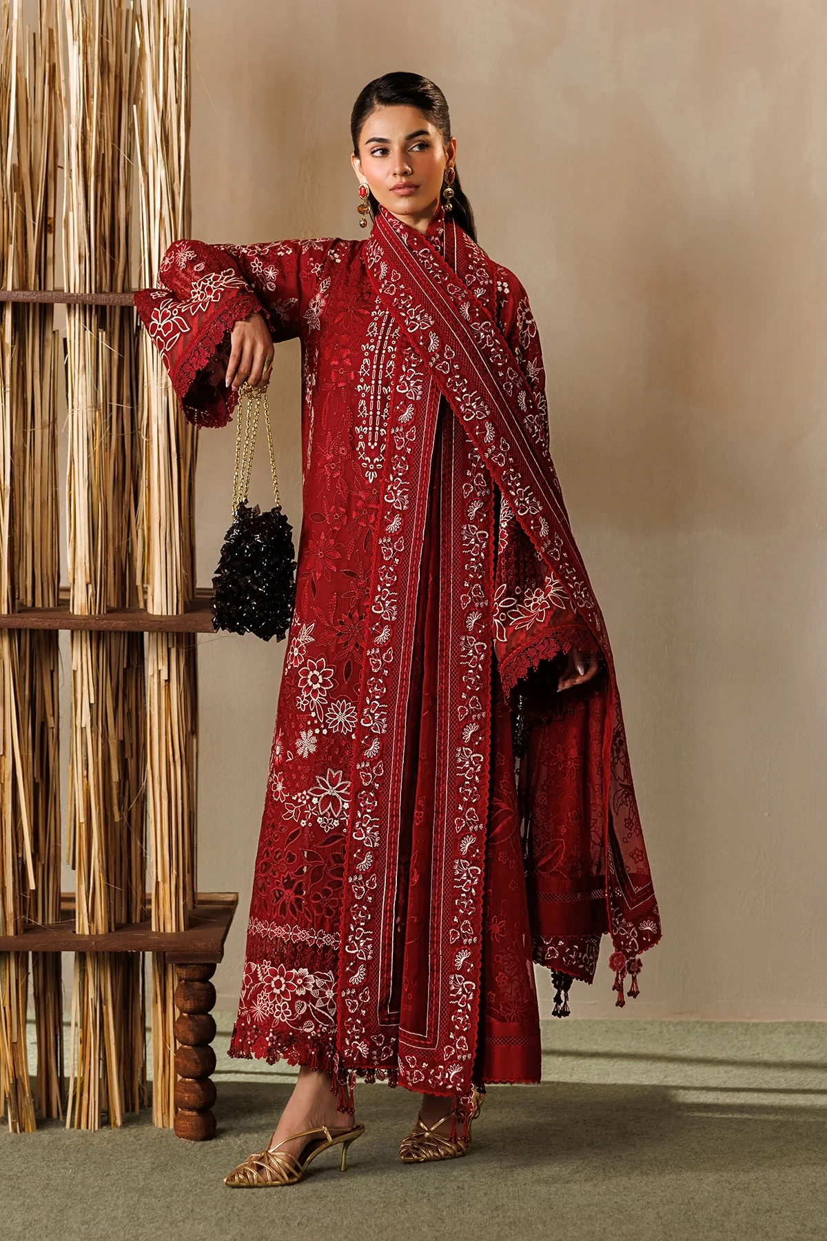 EMBROIDERED LAWN EL26-D05 - ELU26D05