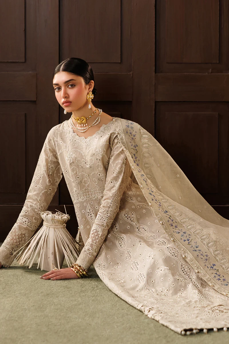 EMBROIDERED LAWN EL26-D03 - ELU26D03