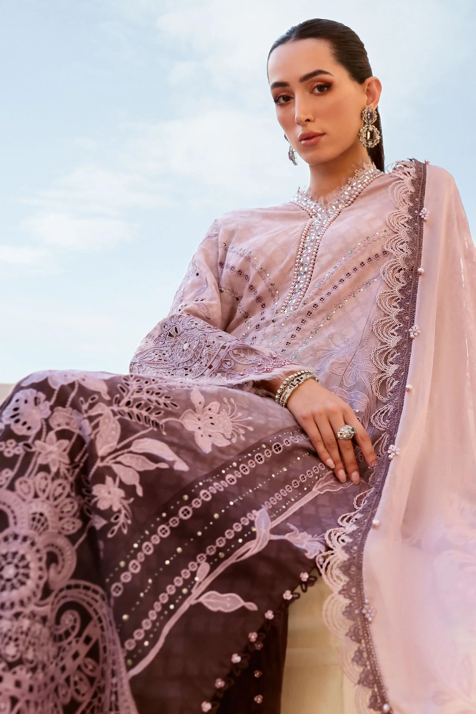 3 Piece Embroidered Jacquard Lawn Suit - D-2601-B-Default
