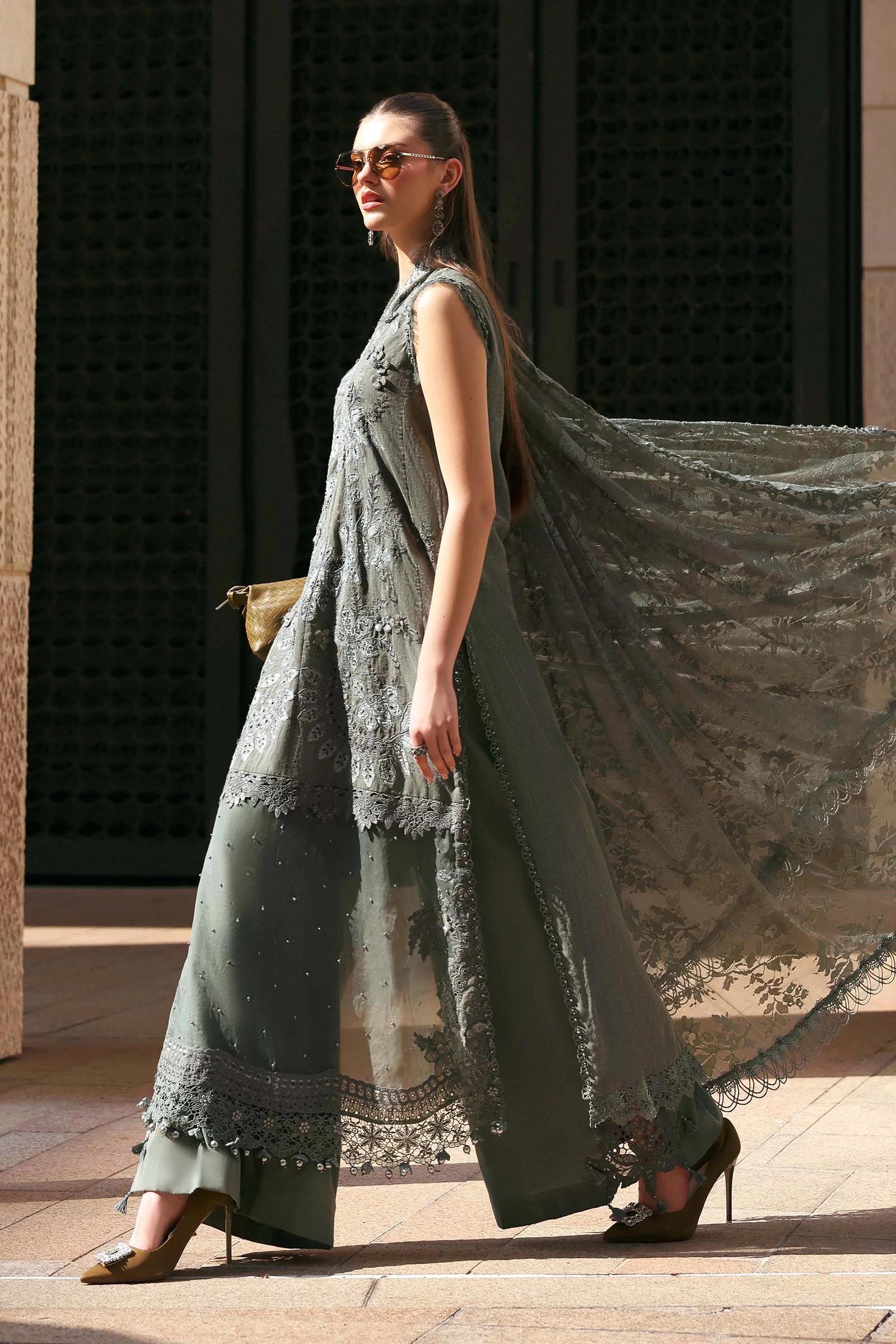 3 Piece Embroidered Lawn Karandi Suit - D-2603-B-Default