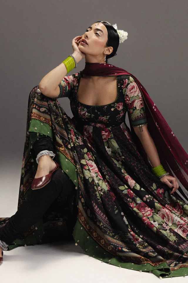 Shehzadi-D5 - ZAL26-D5-Default-R