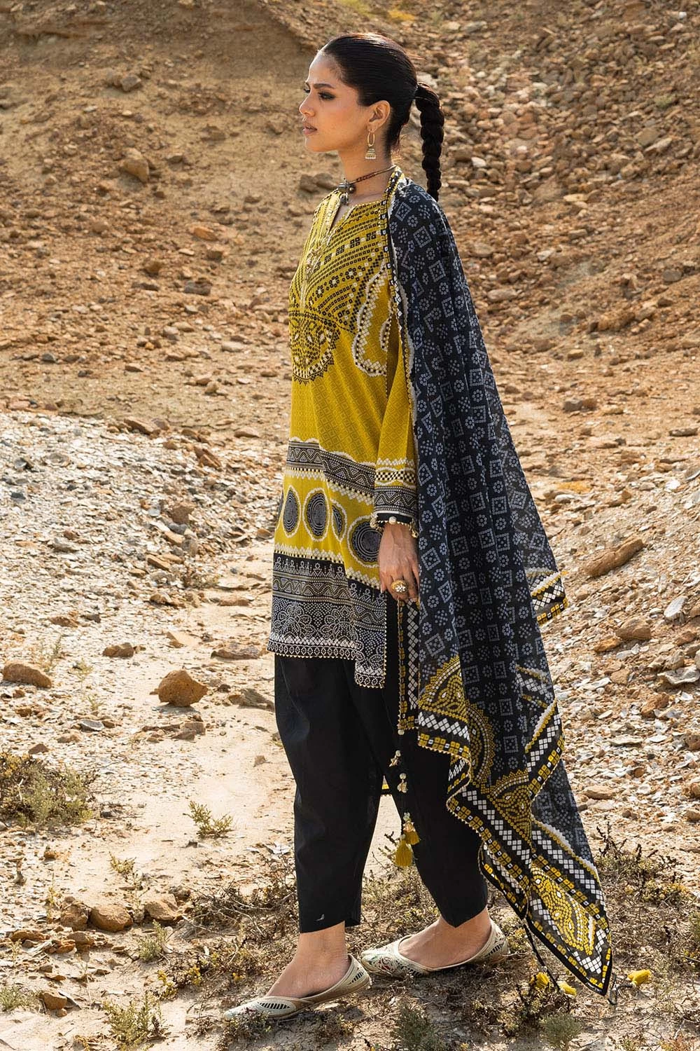 3 Piece Printed Lawn Suit CL-62173 B - W-FB-CHU-26-455501