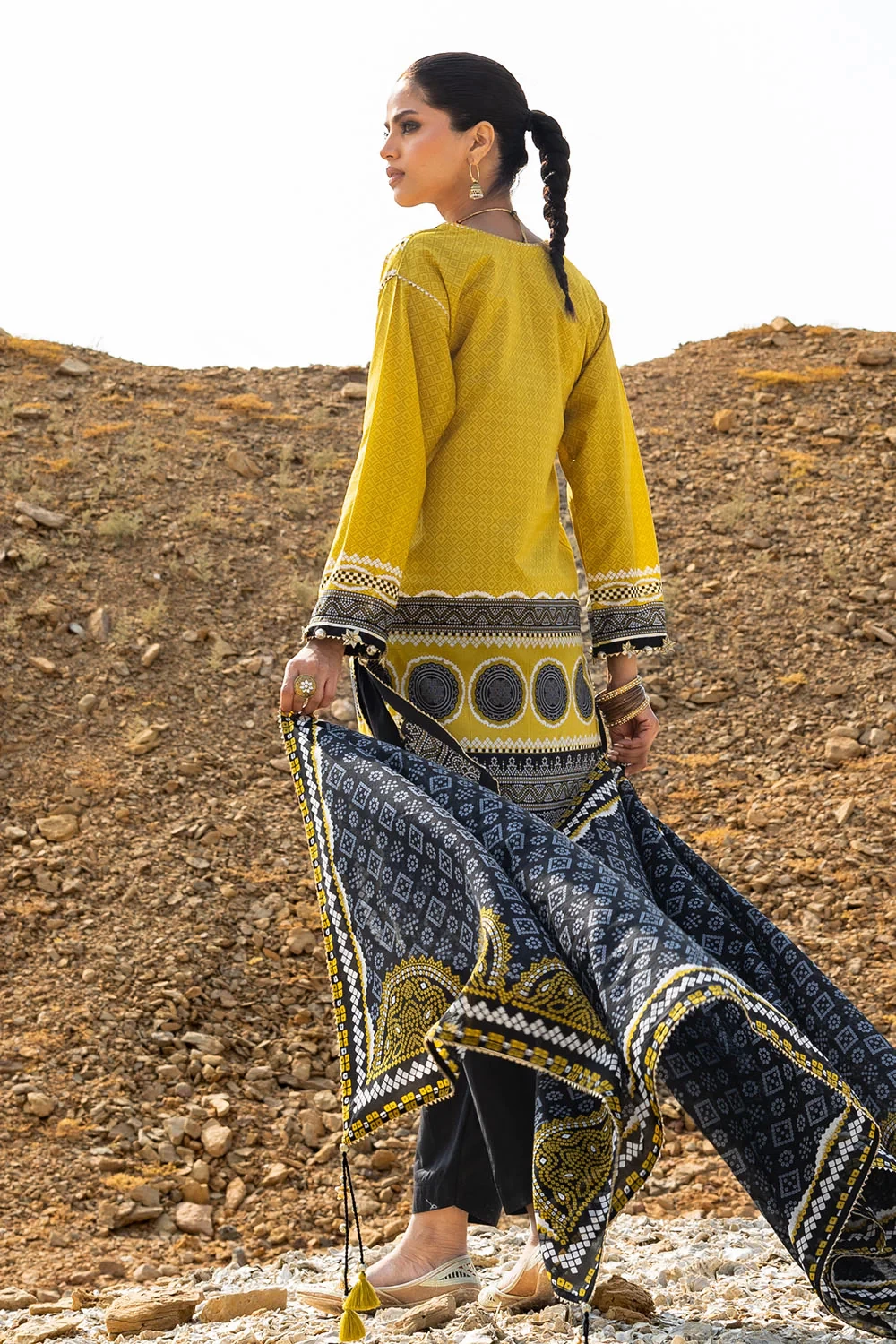 3 Piece Printed Lawn Suit CL-62173 B - W-FB-CHU-26-455501