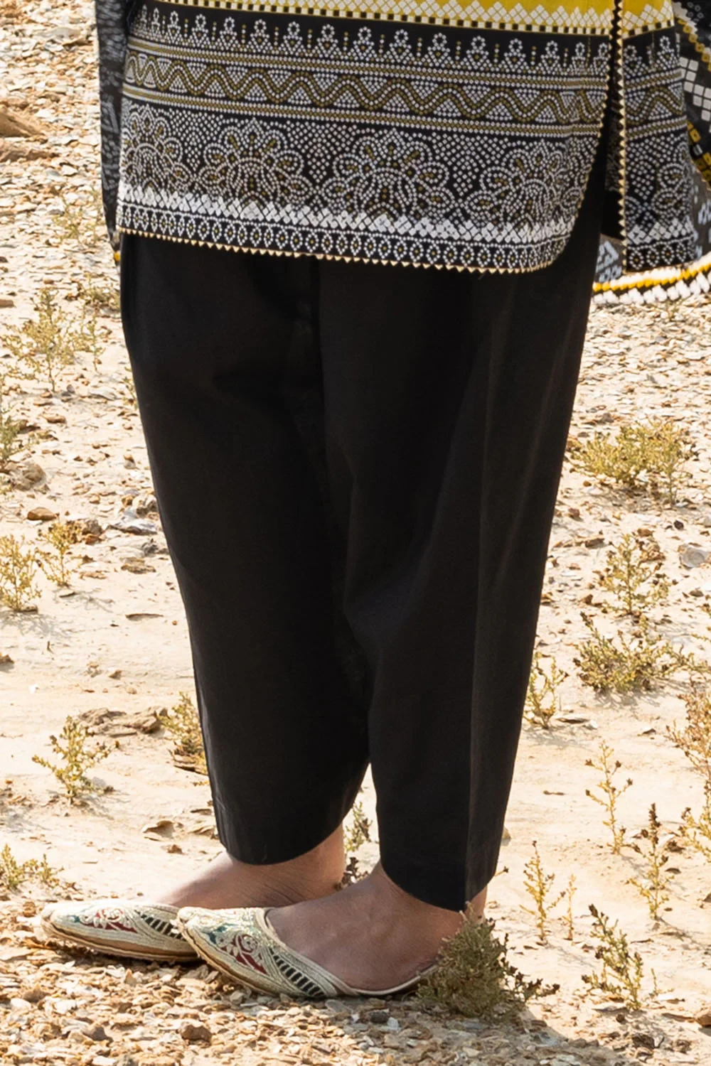 3 Piece Printed Lawn Suit CL-62173 B - W-FB-CHU-26-455501