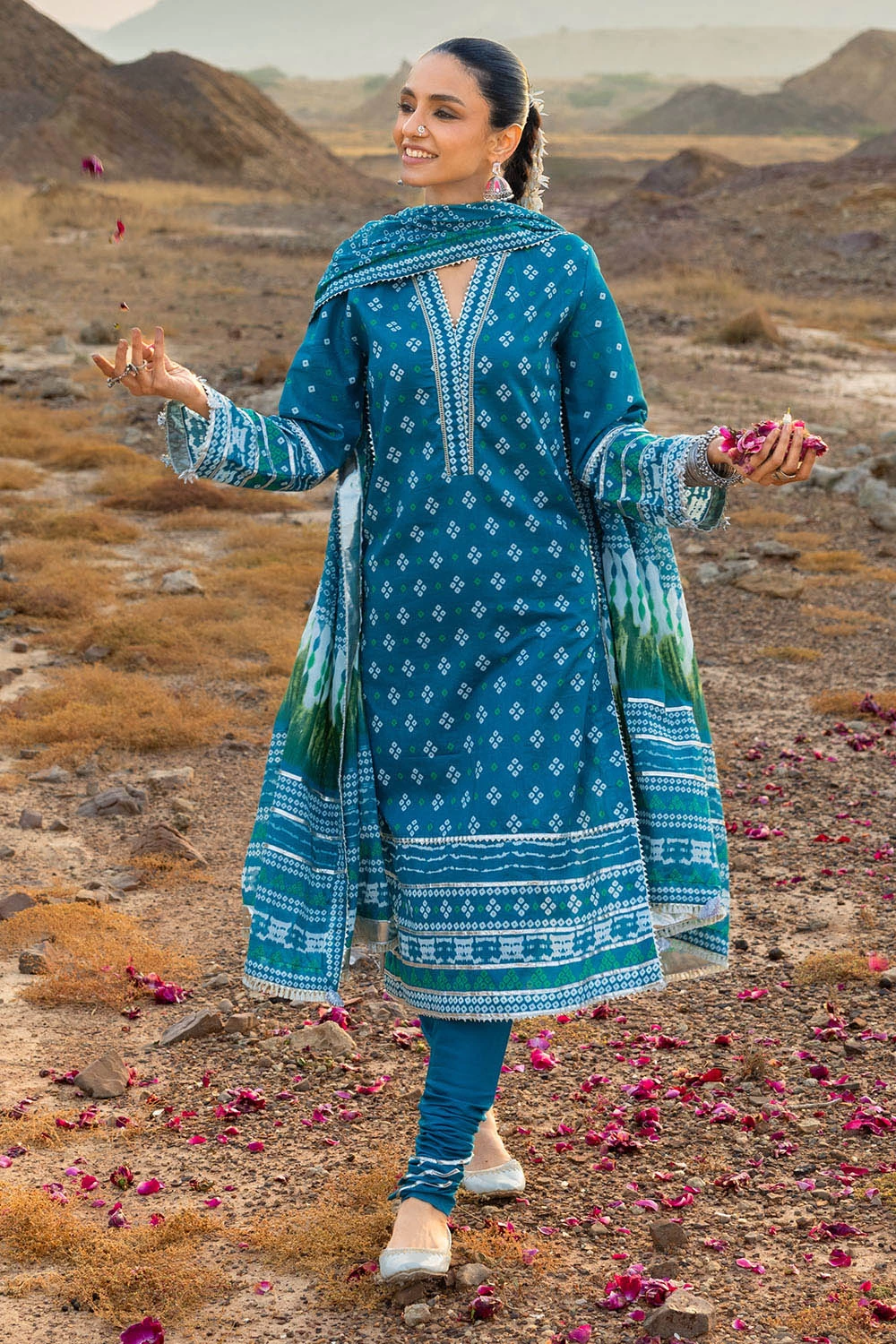 3 Piece Printed Lawn Suit CL-52175 B - W-FB-CHU-26-454666