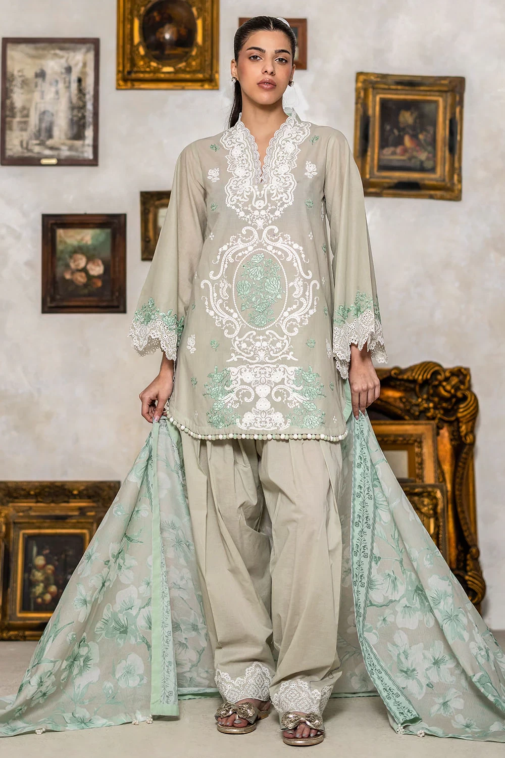 3 Piece Embroidered Lawn Suit with Denting Lawn Dupatta and Border DN-62027 - W-