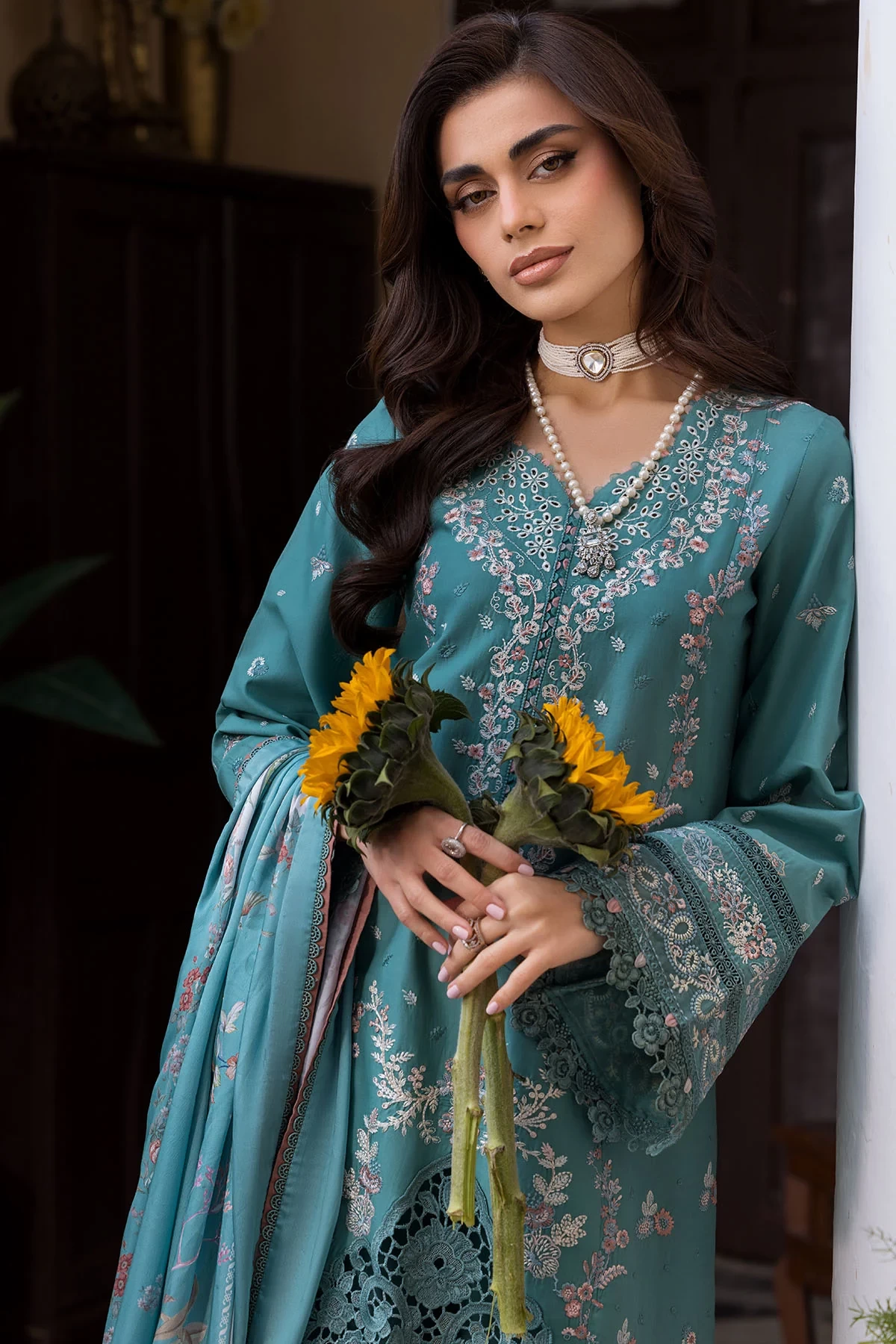 5922-MIDNIGHT EMBROIDERED LAWN - MWU05922-999-MIDNIGHT