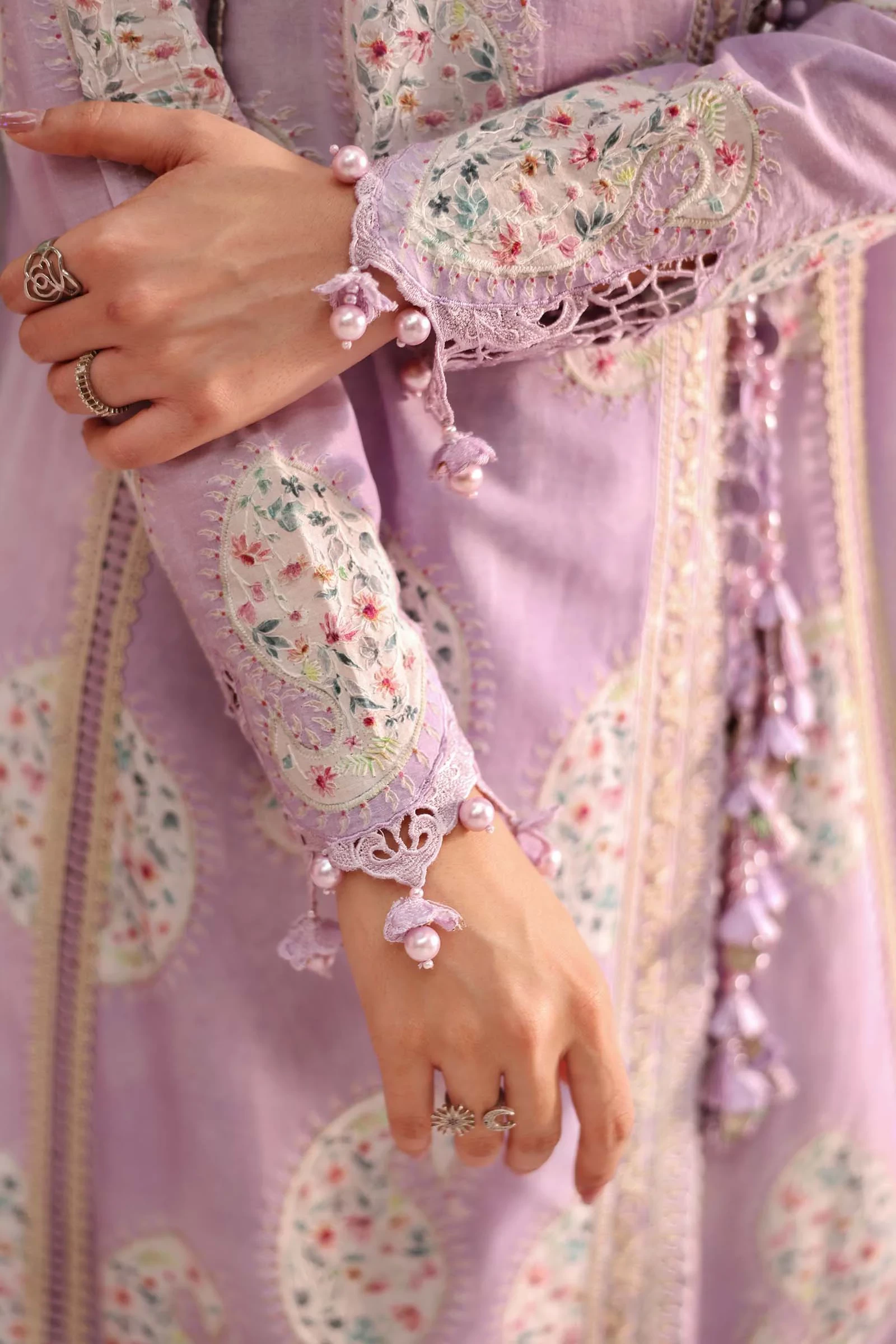 3 Piece  Embroidered Lawn Suit - MPT-3009-B