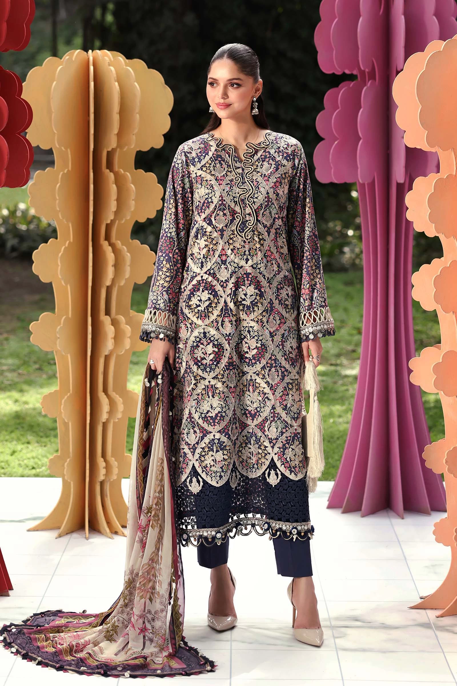 3 Piece Embroidered Lawn Suit - MPT-3003-B