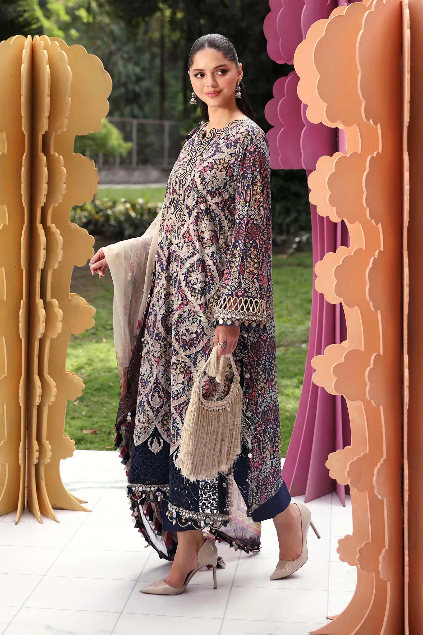 3 Piece Embroidered Lawn Suit - MPT-3003-B
