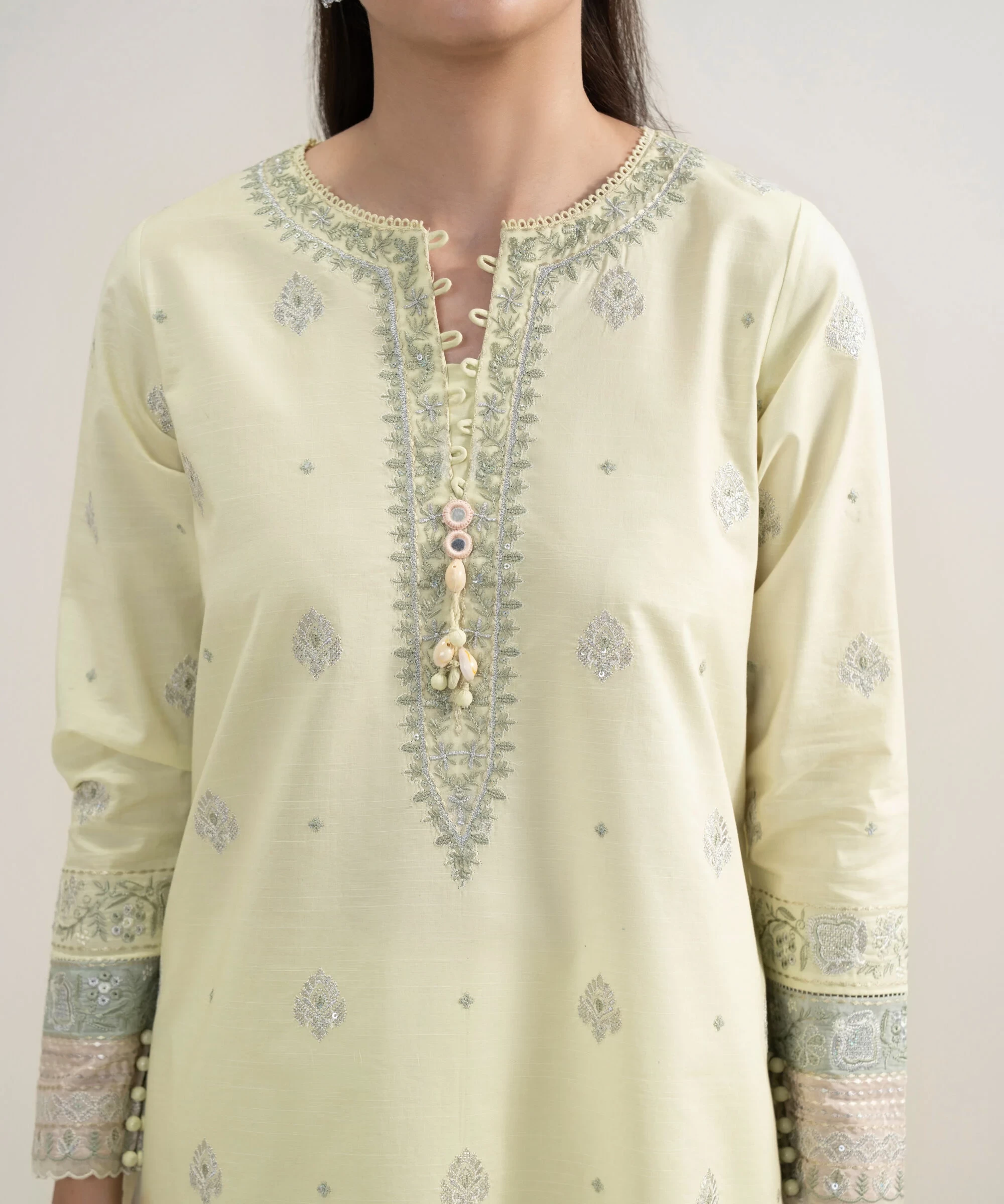 3 Piece Embroidered Lawn Suit - 3PESUS26V421