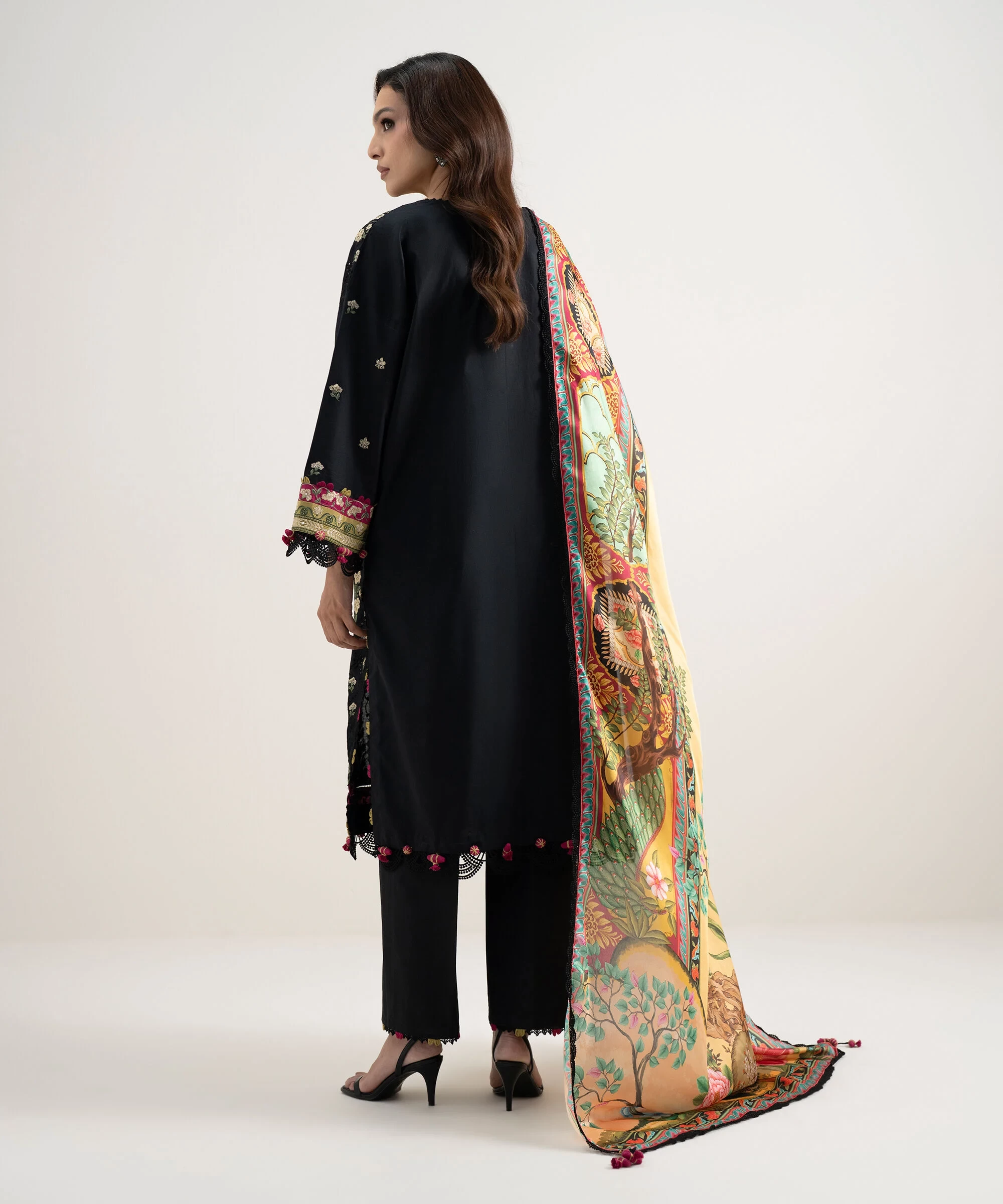 3 Piece Embroidered Lawn Suit - 3PESUS26V310