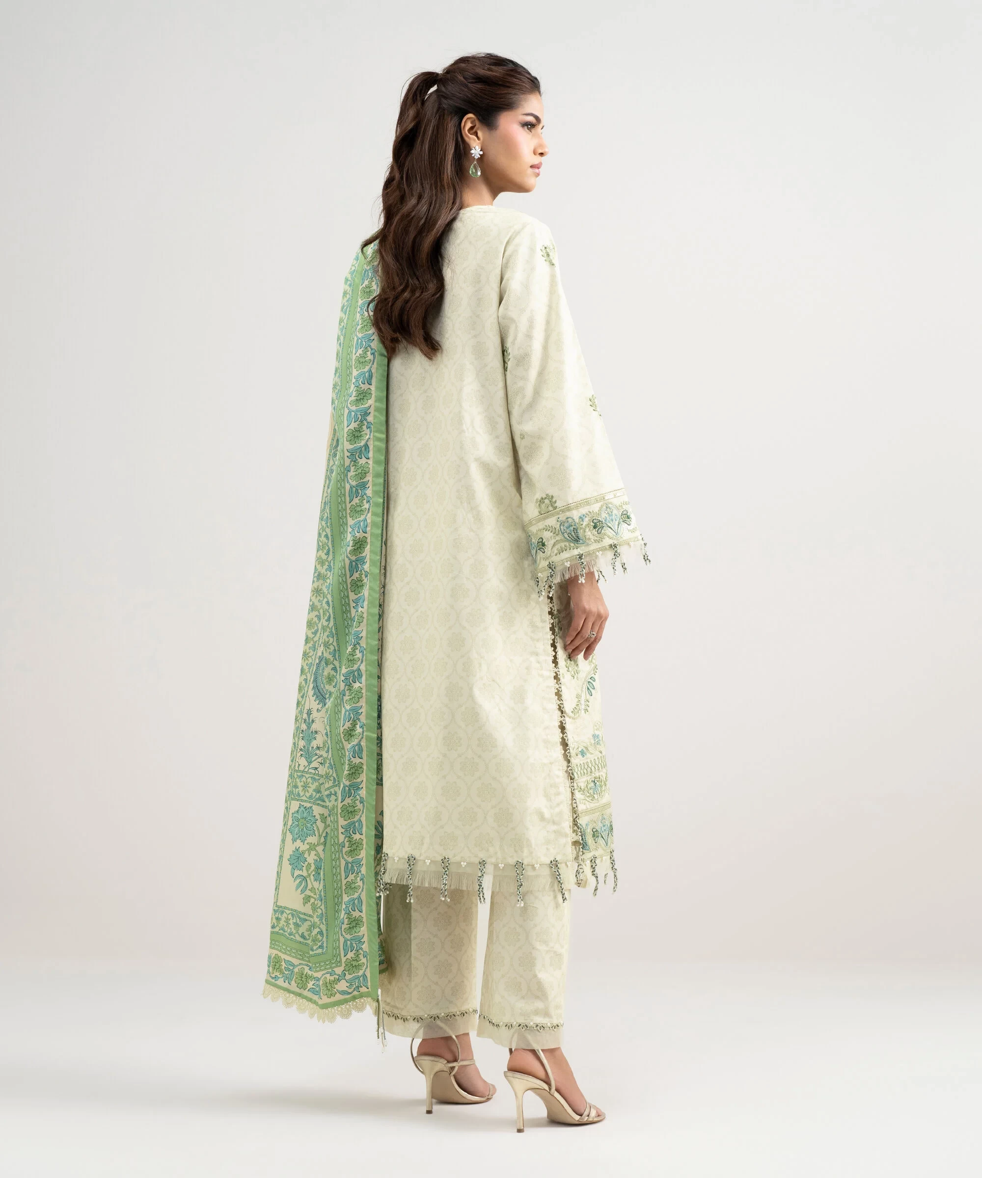 3 Piece Embroidered Lawn Suit - 3PESUS26V314