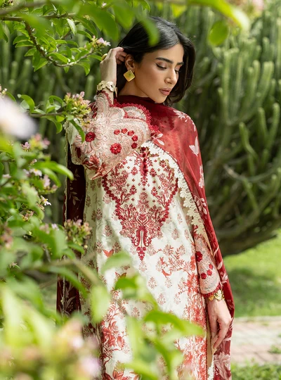 Laine - 16 - LAINE-16-UNS-RED-ONESIZE
