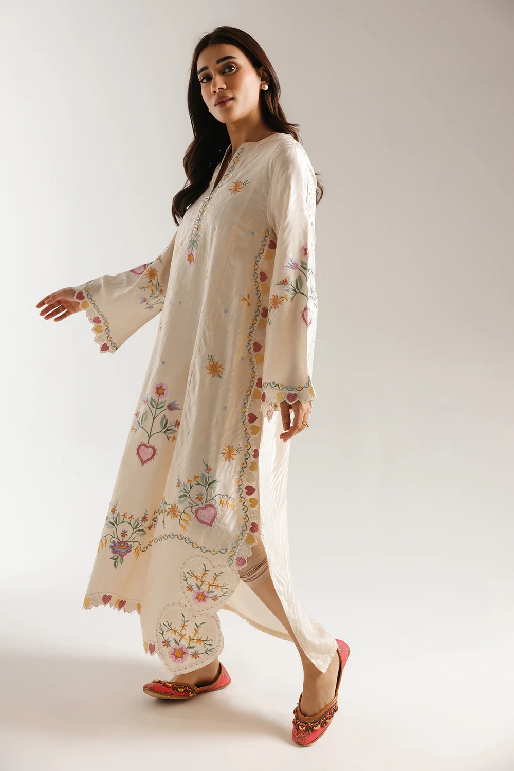 EMBROIDERED DRESS - E7700/102/227