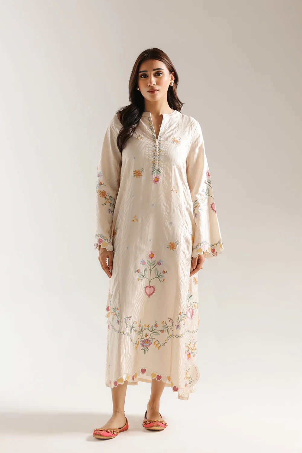 EMBROIDERED DRESS - E7700/102/227