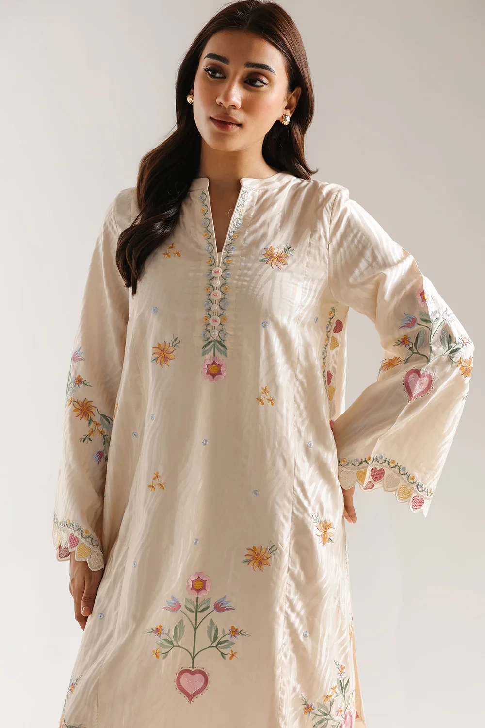 EMBROIDERED DRESS - E7700/102/227