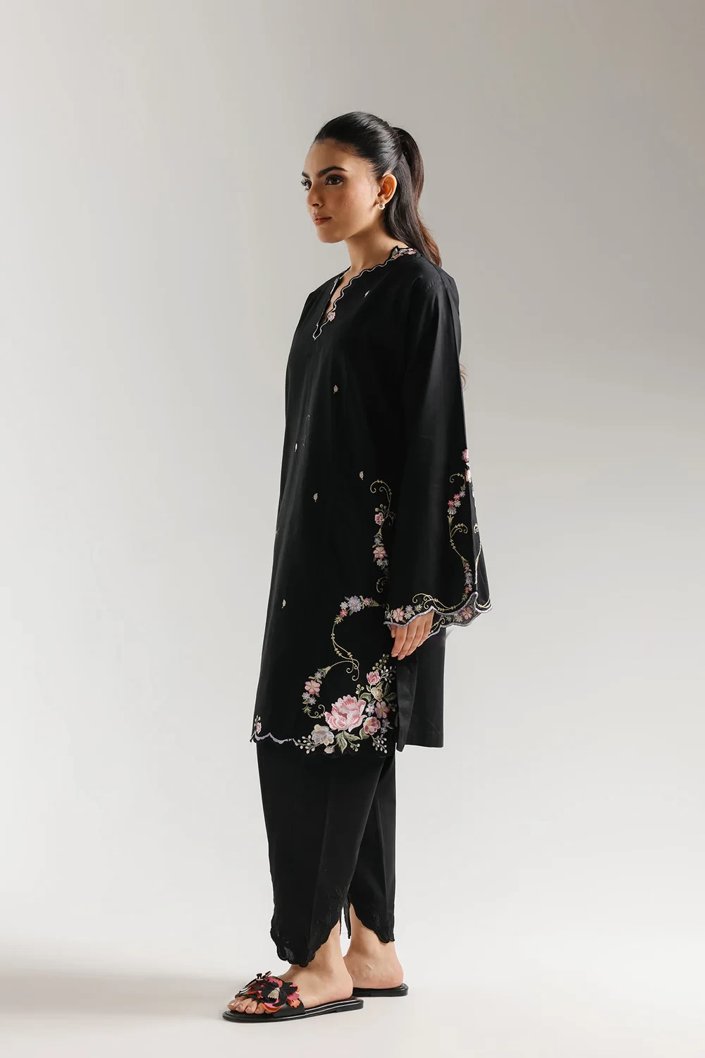 EMBROIDERED SHIRT -  E7758/102/902