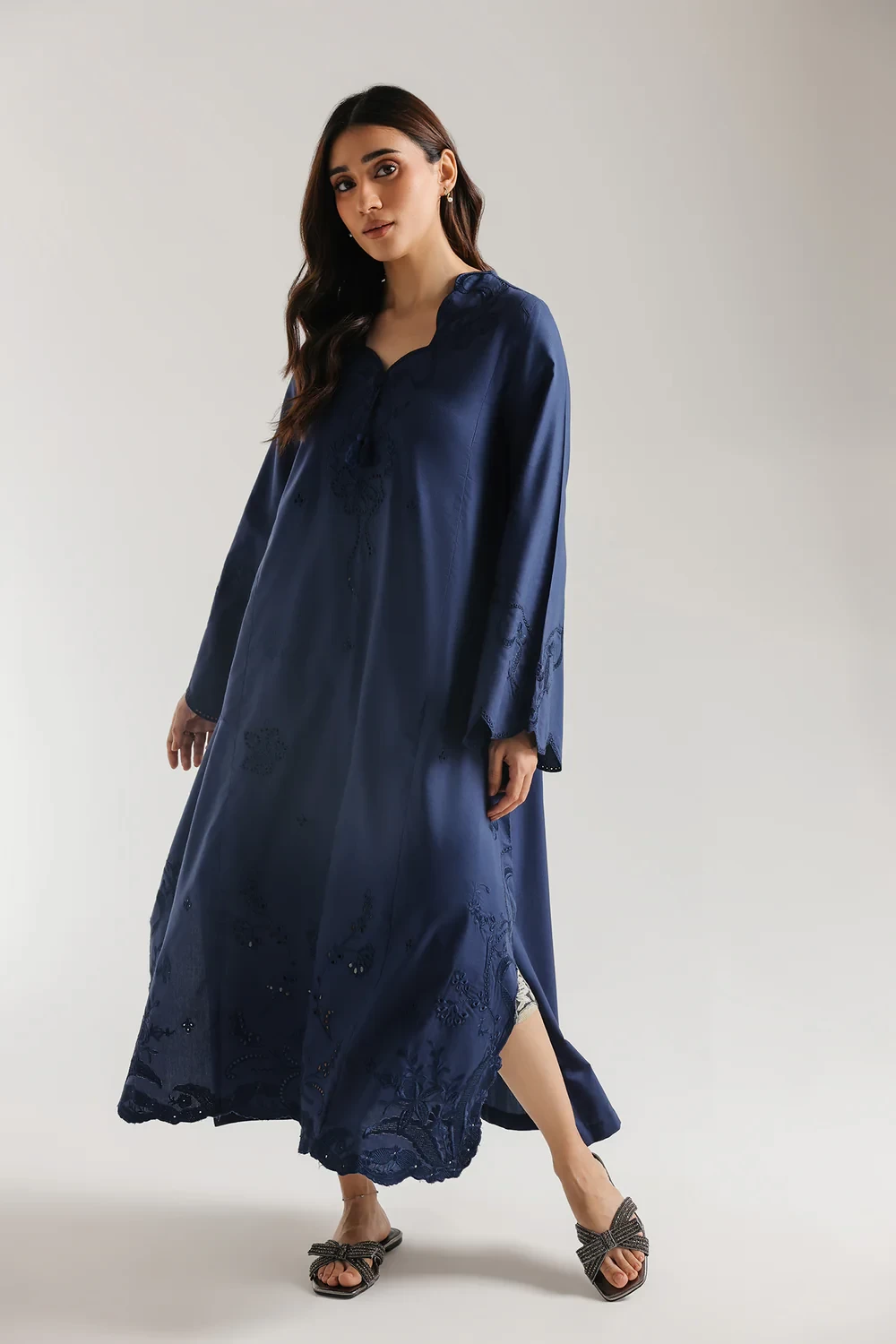 EMBROIDERED DRESS - E7524/102/622