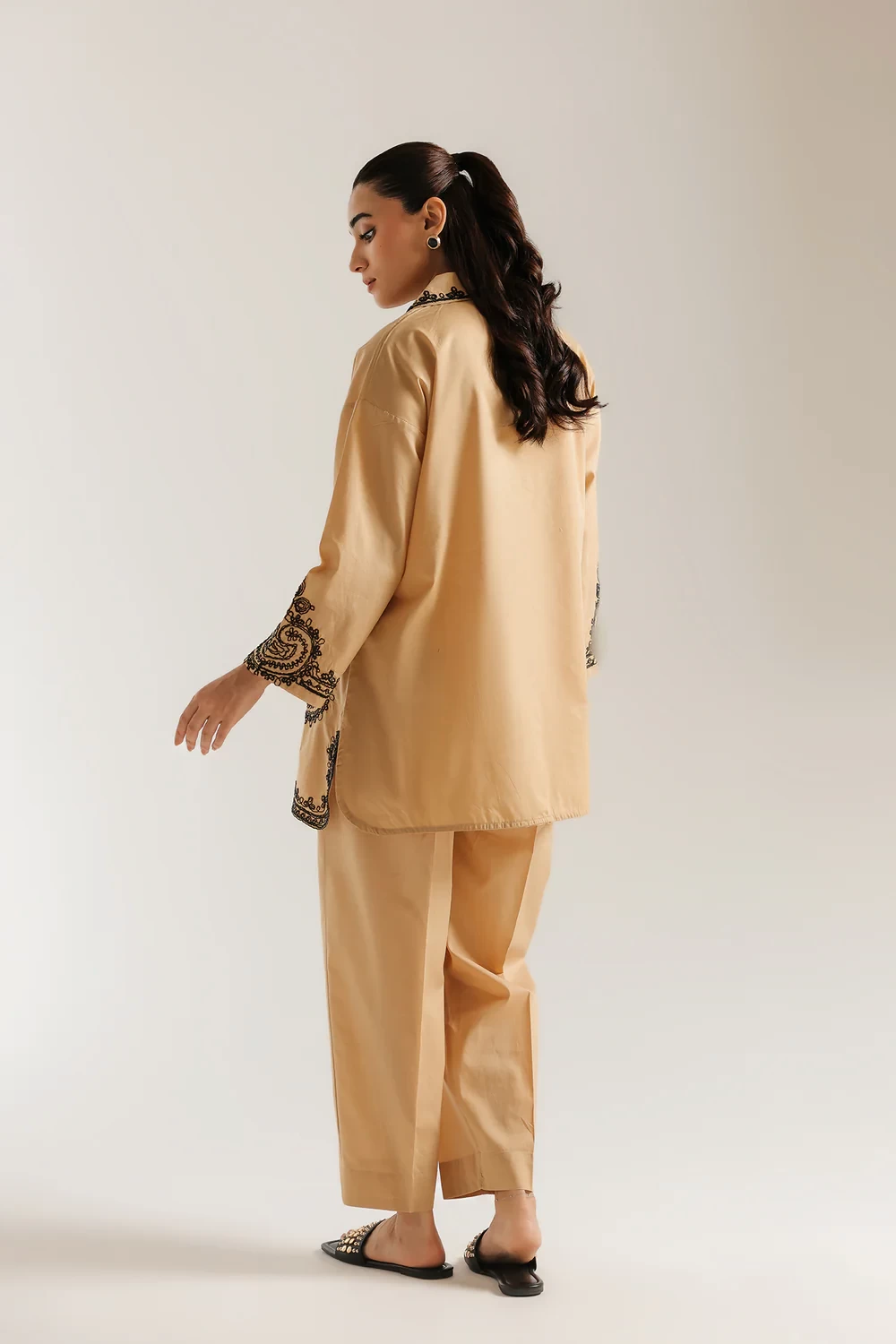 EMBROIDERED SUIT - E7607/102/113 XS