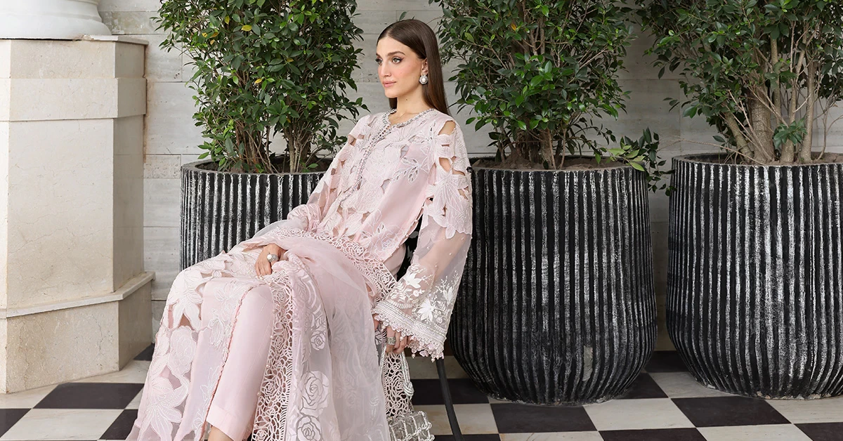 3 Piece Embroidered Lawn Suit - EL-26-02-Default