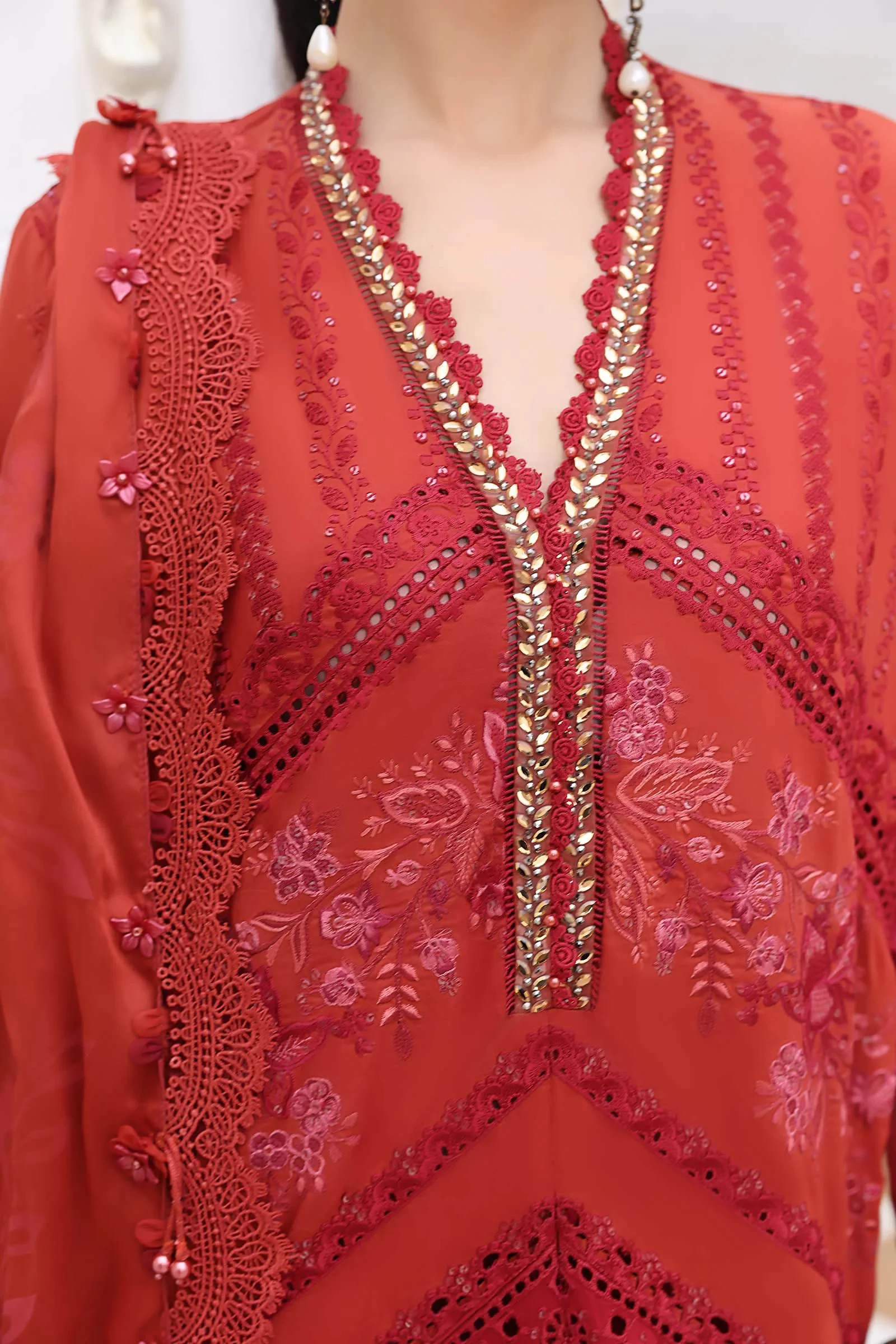 3 Piece Embroidered Lawn Suit - EL-26-13-Default