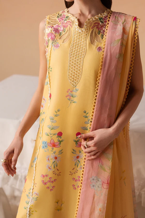 Evania Yellow