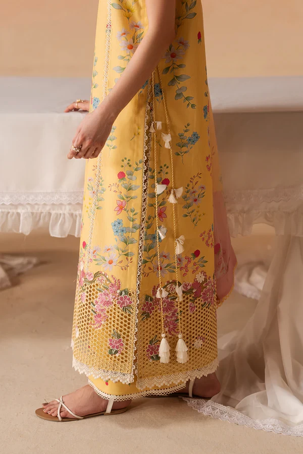 Evania Yellow
