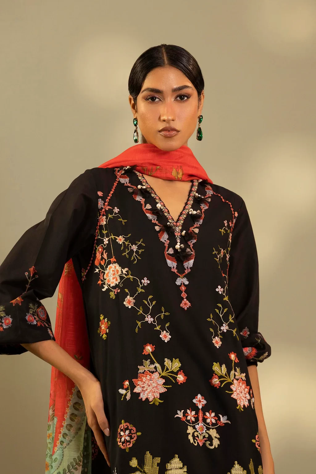 Embroidered 3 Piece Muzlin Suit - M262-014B-DC