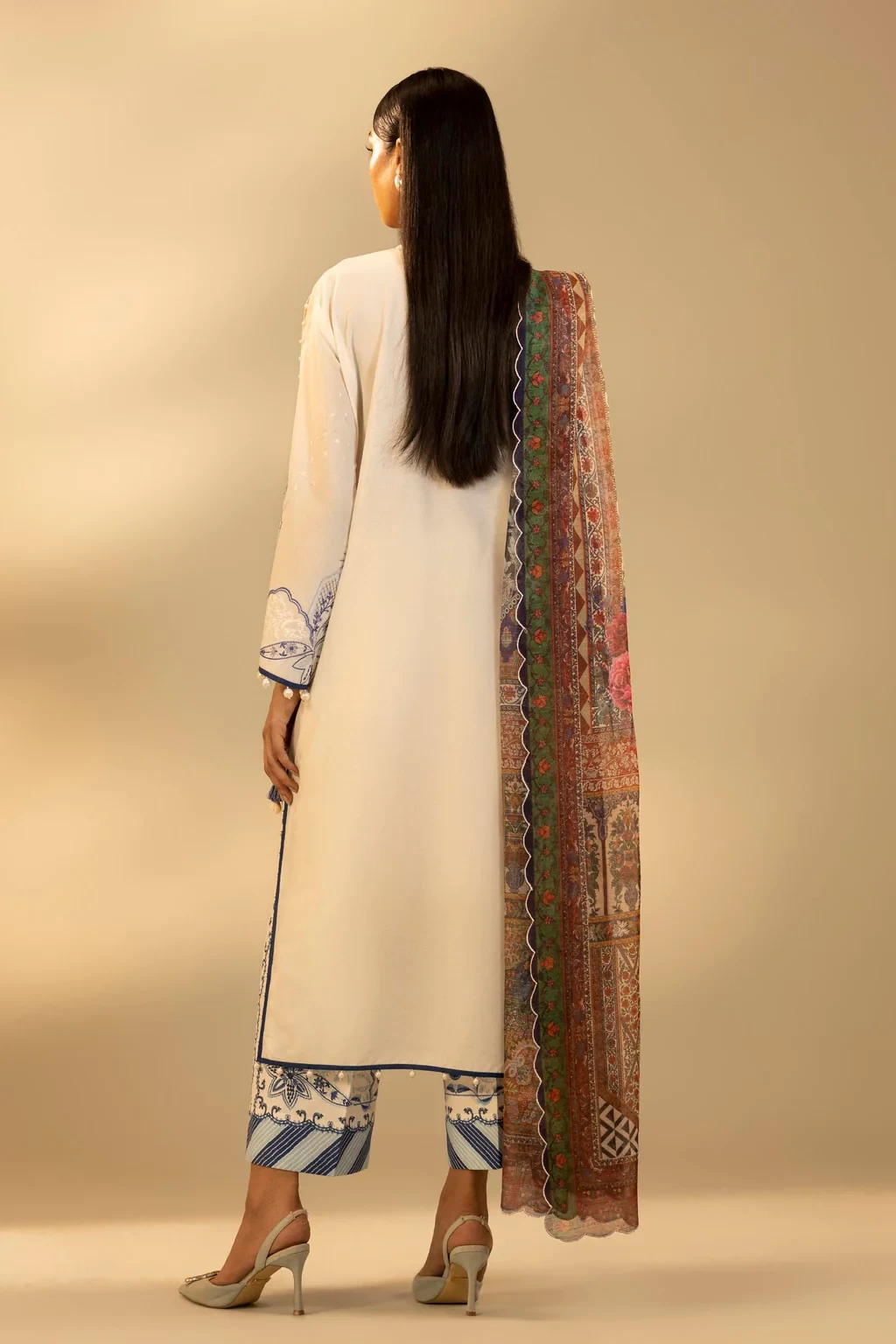 Embroidered 3 Piece Muzlin Suit - M262-020A-DC Quantity Decrease quantity 1 Incr