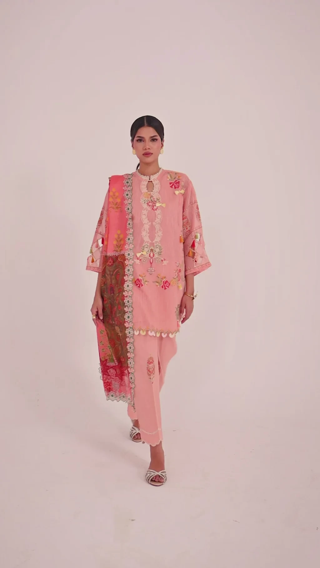 Embroidered 3 Piece Muzlin Suit - M262-019B-CV