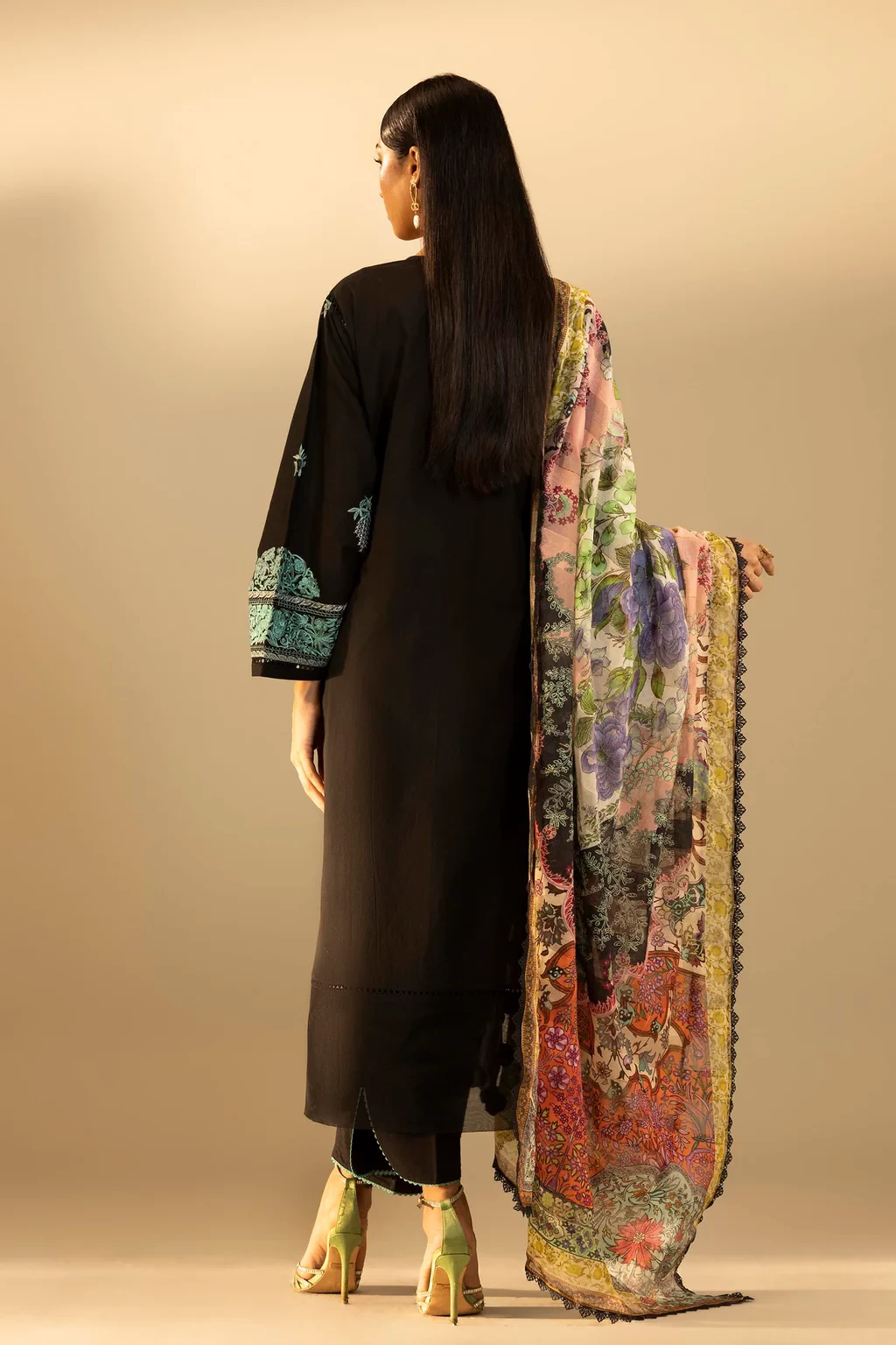 Embroidered 3 Piece Muzlin Suit - M262-018A-DD